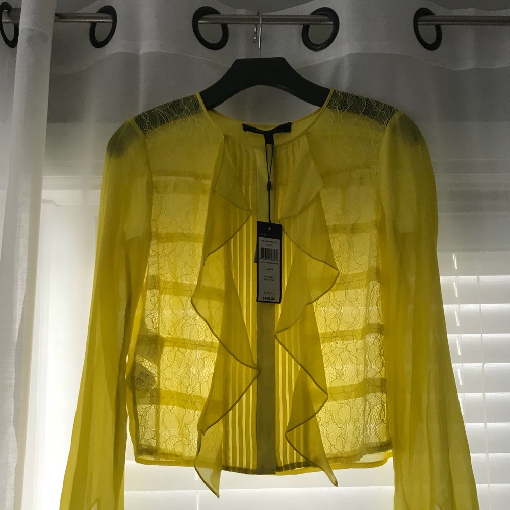 BCBG top
